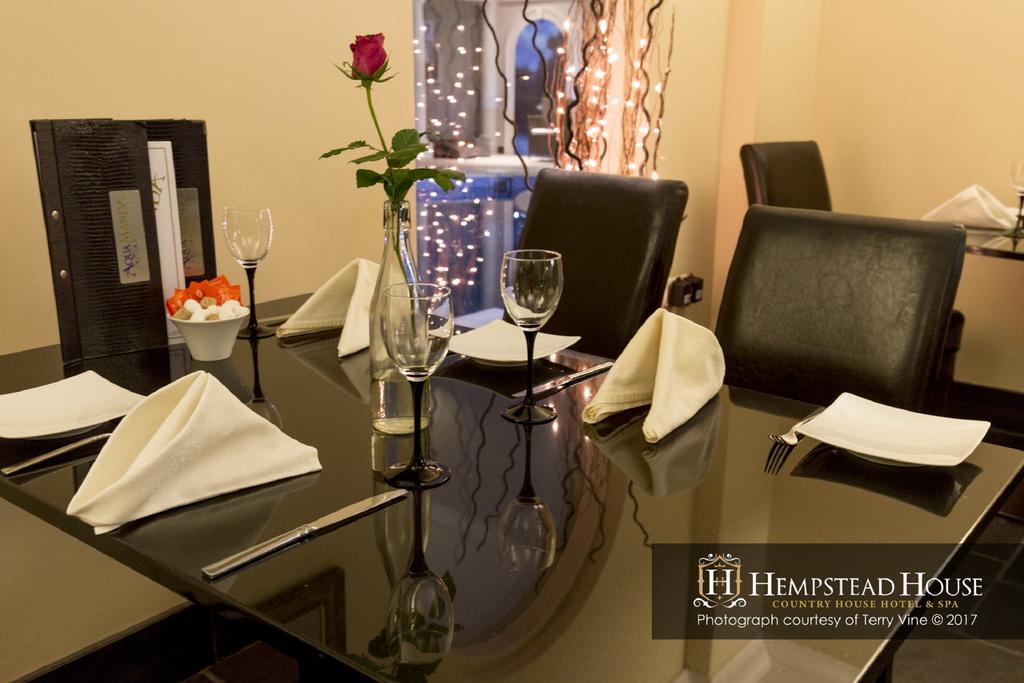 Hempstead House Hotel & Restaurant ซิททิงบอร์น ภายนอก รูปภาพ