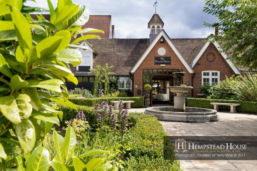 Hempstead House Hotel & Restaurant ซิททิงบอร์น ภายนอก รูปภาพ