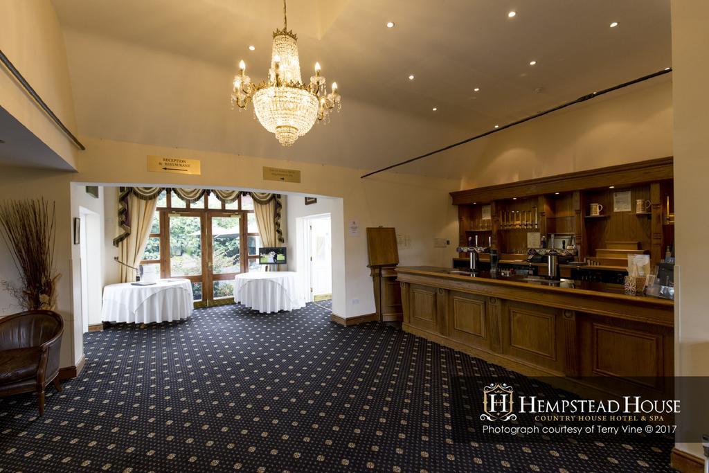 Hempstead House Hotel & Restaurant ซิททิงบอร์น ภายนอก รูปภาพ