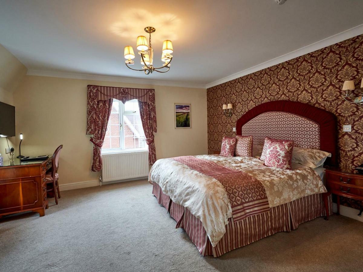 Hempstead House Hotel & Restaurant ซิททิงบอร์น ภายนอก รูปภาพ