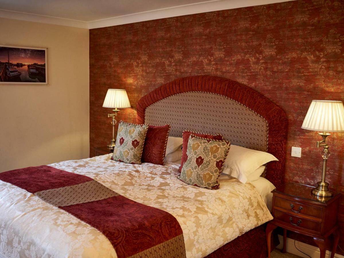 Hempstead House Hotel & Restaurant ซิททิงบอร์น ภายนอก รูปภาพ