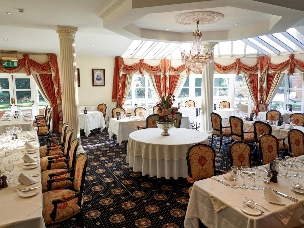 Hempstead House Hotel & Restaurant ซิททิงบอร์น ภายนอก รูปภาพ